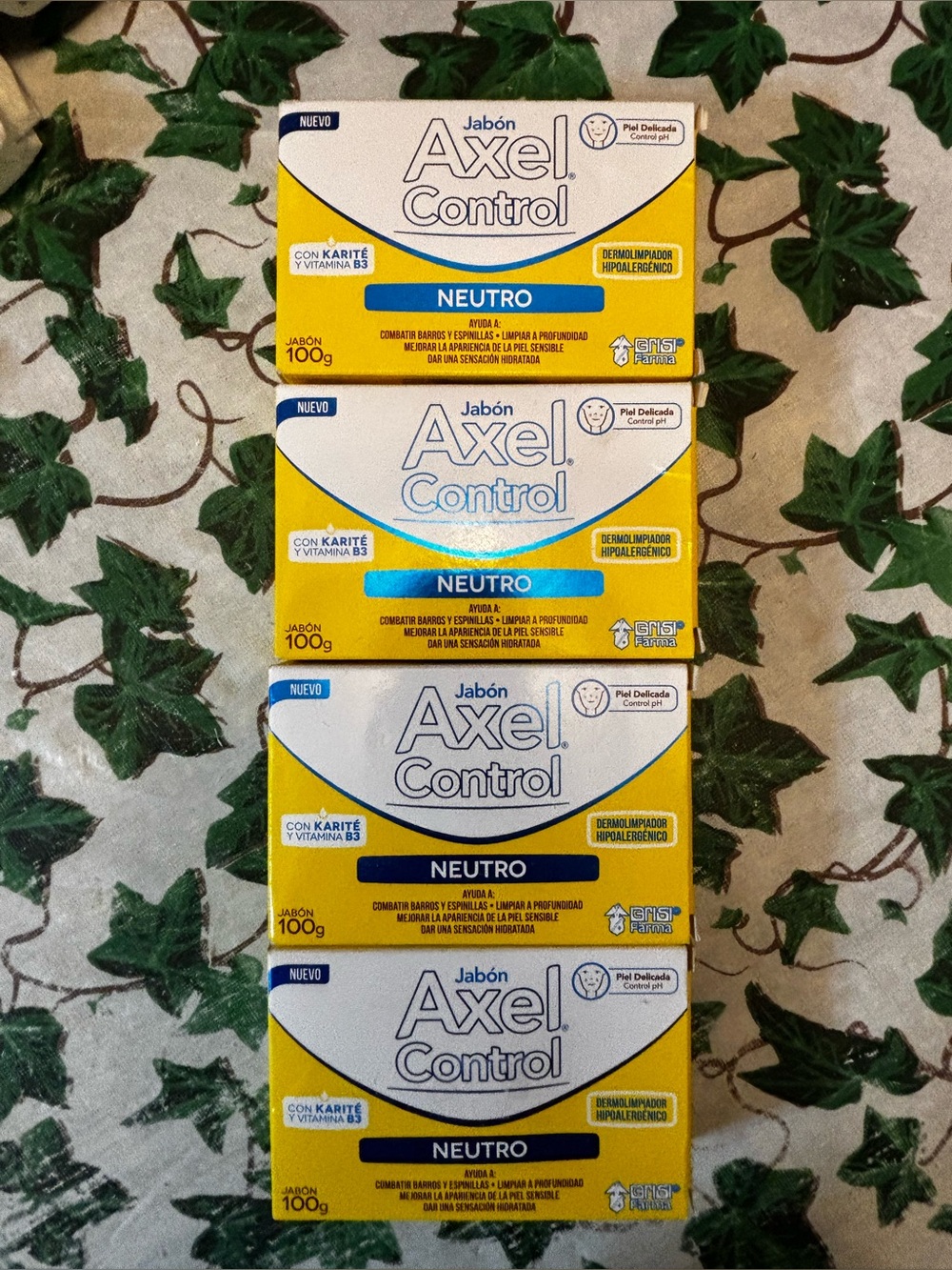 Axel Control Neutro Bar Soap - Yellow & White Packaging